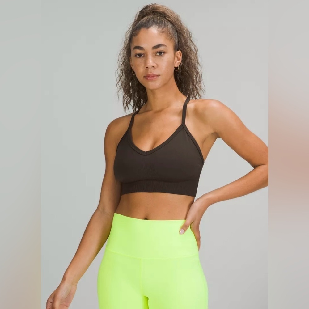 Lululemon size 8 Ebb to Street adjustable sports bra